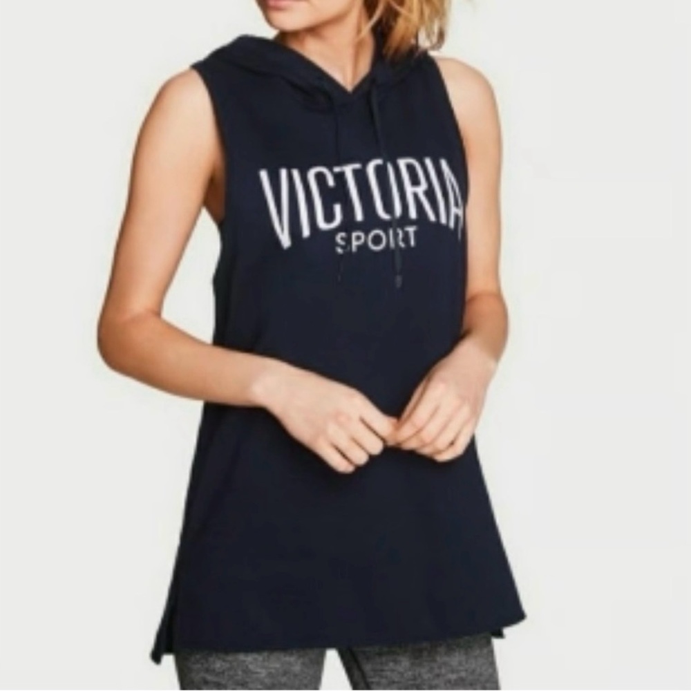 Victoria Sport Fleece Hooded Boxer Muscle Tank Women Med Gray Logo